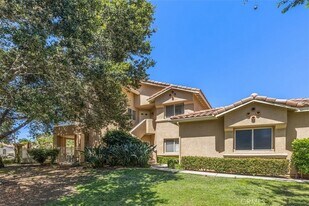 41 Alondra in Rancho Santa Margarita, CA - Building Photo