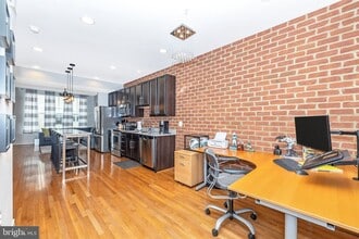 1416 Wheyfield Dr in Frederick, MD - Building Photo - Building Photo