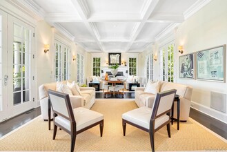 10 Horse Meadow Ln in East Hampton, NY - Building Photo - Building Photo