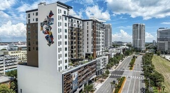 101 N Meridian in Tampa, FL - Building Photo