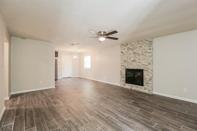 8716 Tracy Dr in Oklahoma City, OK - Building Photo - Building Photo