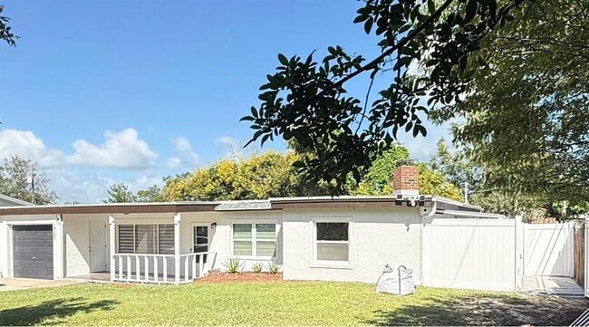 property at 1760 Tee Dee Ln