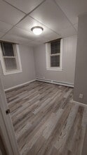 685 Armistice Blvd, Unit 2 in Pawtucket, RI - Building Photo - Building Photo