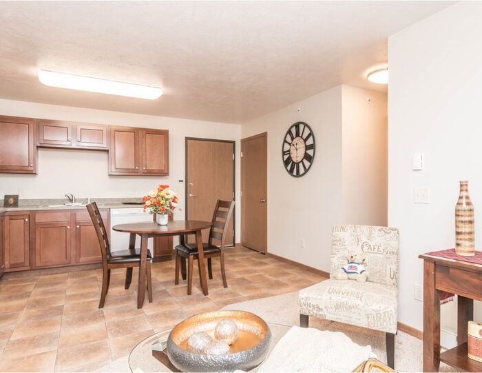1632 S Doodler Dr-Unit -90 in Sioux Falls, SD - Building Photo
