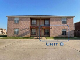 1606 Dugger Cir, Unit Unit B in Killeen, TX - Building Photo