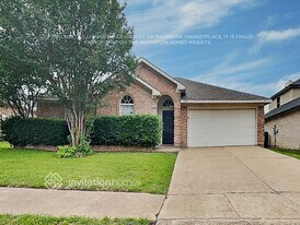 8004 Mourning Dove Dr in Arlington, TX - Building Photo
