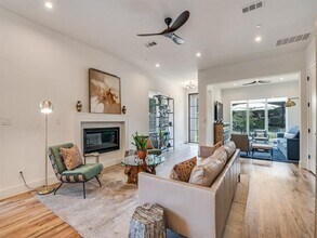 4200 University Blvd in Dallas, TX - Building Photo - Building Photo
