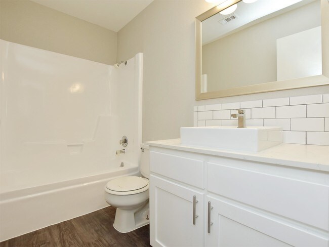 3503 Harmon Ave-Unit -6 in Austin, TX - Building Photo - Building Photo