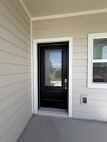 5175 Loyalty Dr in St. Cloud, FL - Building Photo