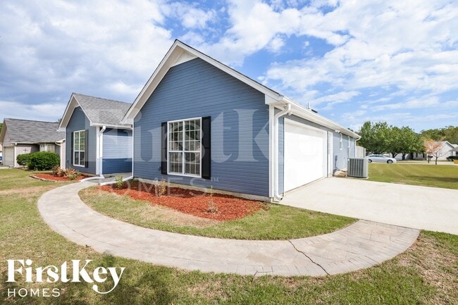 1186 King Arthur Ct in Alabaster, AL - Building Photo - Building Photo