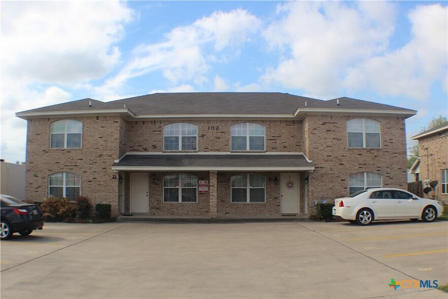 102 E Robin Ln in Harker Heights, TX - Building Photo