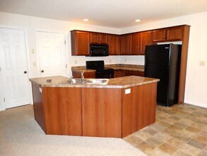 150 Mount Olive Ln in Ephrata, PA - Building Photo - Building Photo