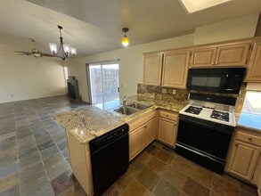 1453 Woodmere Rd in Orcutt, CA - Building Photo - Building Photo