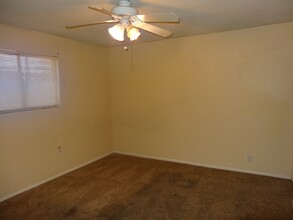 1319 W Elna Rae St in Tempe, AZ - Building Photo - Building Photo