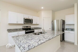 18392 Los Gabrieles Wy in Maricopa, AZ - Building Photo - Building Photo