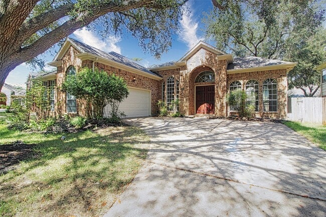 property at 4415 Crimson Ct