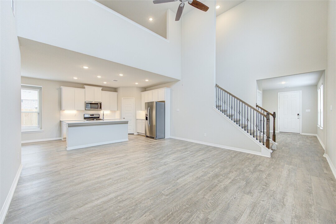821 Laguna Grn Ln in Katy, TX - Building Photo