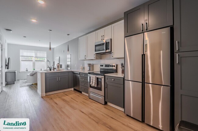 210 E Green St, Unit 612 in Ithaca, NY - Building Photo - Building Photo