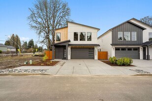 6713 NE 27th Ct in Vancouver, WA - Building Photo