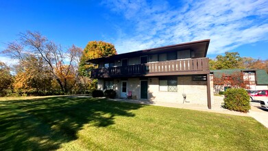 VonSteinwehr Apartments in Standish, MI - Building Photo - Building Photo