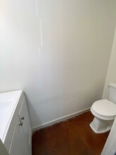 329 E Sale Rd in Lake Charles, LA - Building Photo - Building Photo