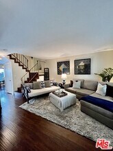 27574 Rondell St in Agoura Hills, CA - Building Photo - Building Photo