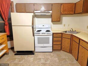 403 N Fremont St in River Falls, WI - Building Photo - Building Photo