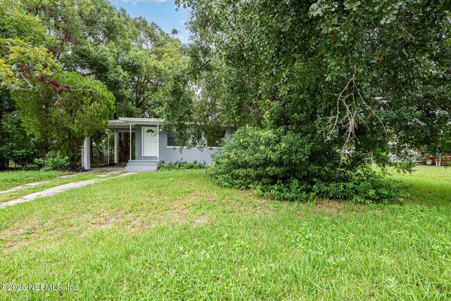 property at 4523 Trenton Dr S