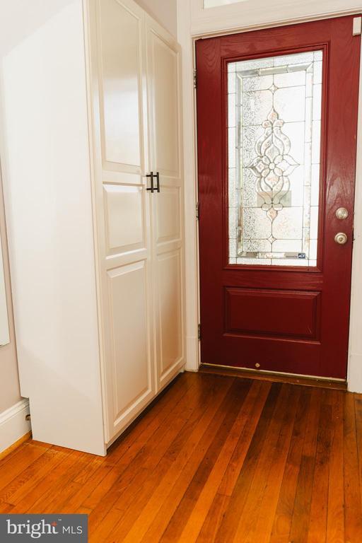 636 Kenyon St NW in Washington, DC - Building Photo - Building Photo