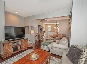 307 Wealdstone Rd in Cranberry Township, PA - Building Photo - Building Photo