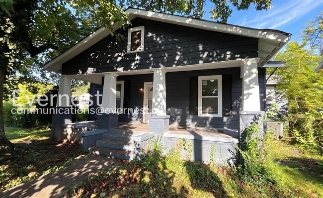 property at 1203 Tunnel Blvd
