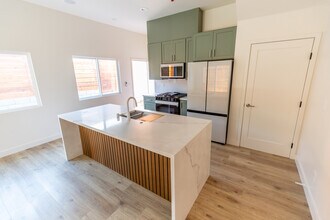 8975 Spring Pl in Spring Valley, CA - Building Photo - Building Photo