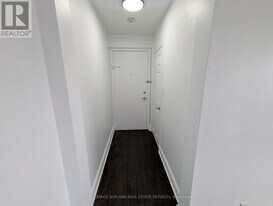 849 Brant St in Burlington, ON - Building Photo