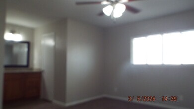 12210 Brownstone St, Unit 211 in Live Oak, TX - Building Photo - Building Photo