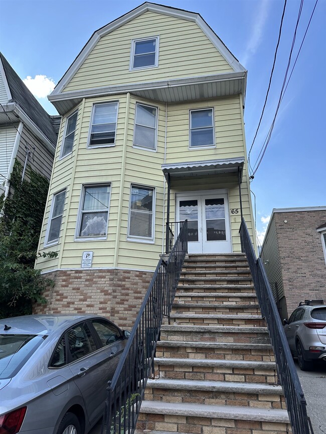 property at 65 Clifton Pl