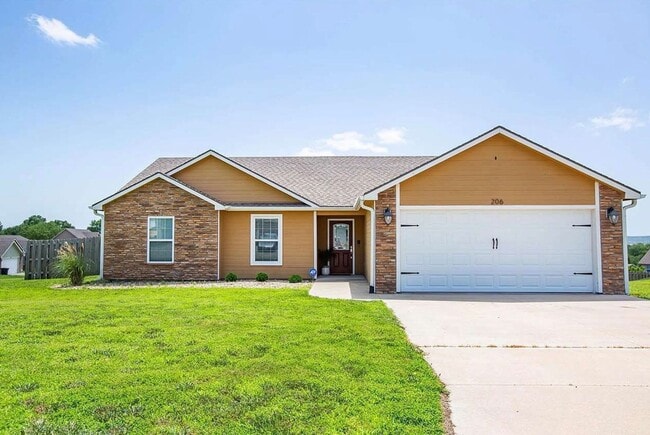 property at 206 Kelly Ln