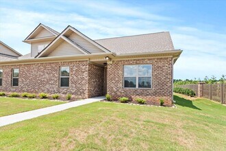 16089 Cohen Dr in Athens, AL - Building Photo - Building Photo