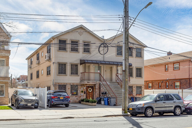 3182 Avenue V in Brooklyn, NY - Building Photo - Building Photo