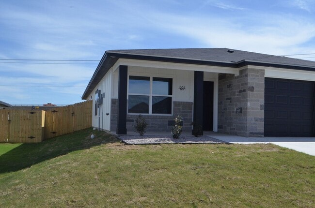 983 Cline Dr in Copperas Cove, TX - Building Photo - Building Photo