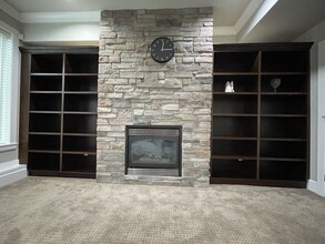 16331-16325 25 Ave in Surrey, BC - Building Photo - Building Photo