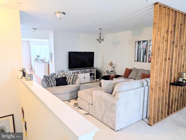 9543 Center St in Manassas, VA - Foto de edificio - Building Photo