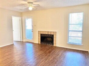 1614 Pecan Chase Cir in Arlington, TX - Building Photo - Building Photo