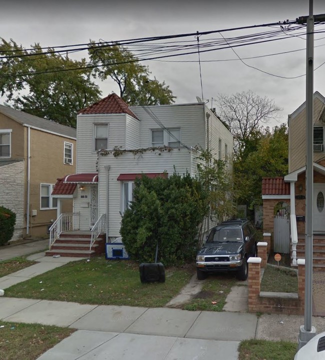 2 Family House on Beautiful Block in Laurelton, NY - Building Photo