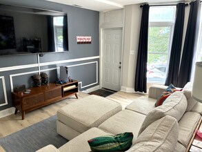 832 W 35th St in Baltimore, MD - Building Photo - Building Photo