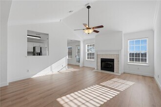 551 Dogwood St in Centerton, AR - Building Photo - Building Photo