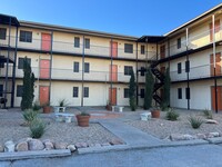 Jackson Way Apartments in San Angelo, TX - Foto de edificio - Building Photo