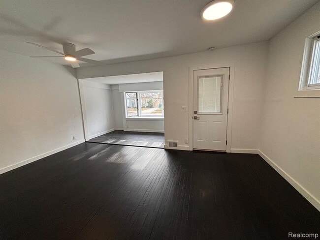 2145 Browning St in Ferndale, MI - Building Photo - Building Photo