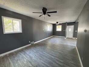 620 1st Ave in Silvis, IL - Foto de edificio - Building Photo