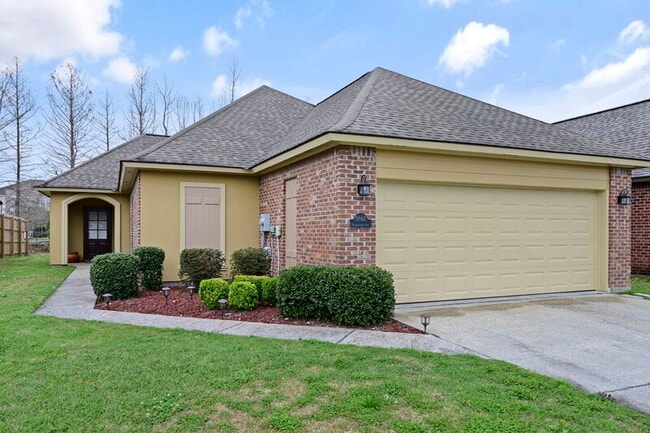 property at 3266 Northlake Ave