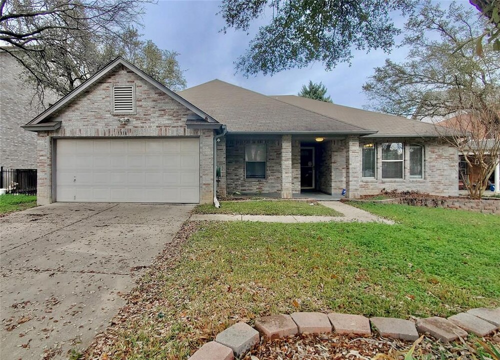 1318 Chalk Ln in Cedar Park, TX - Building Photo